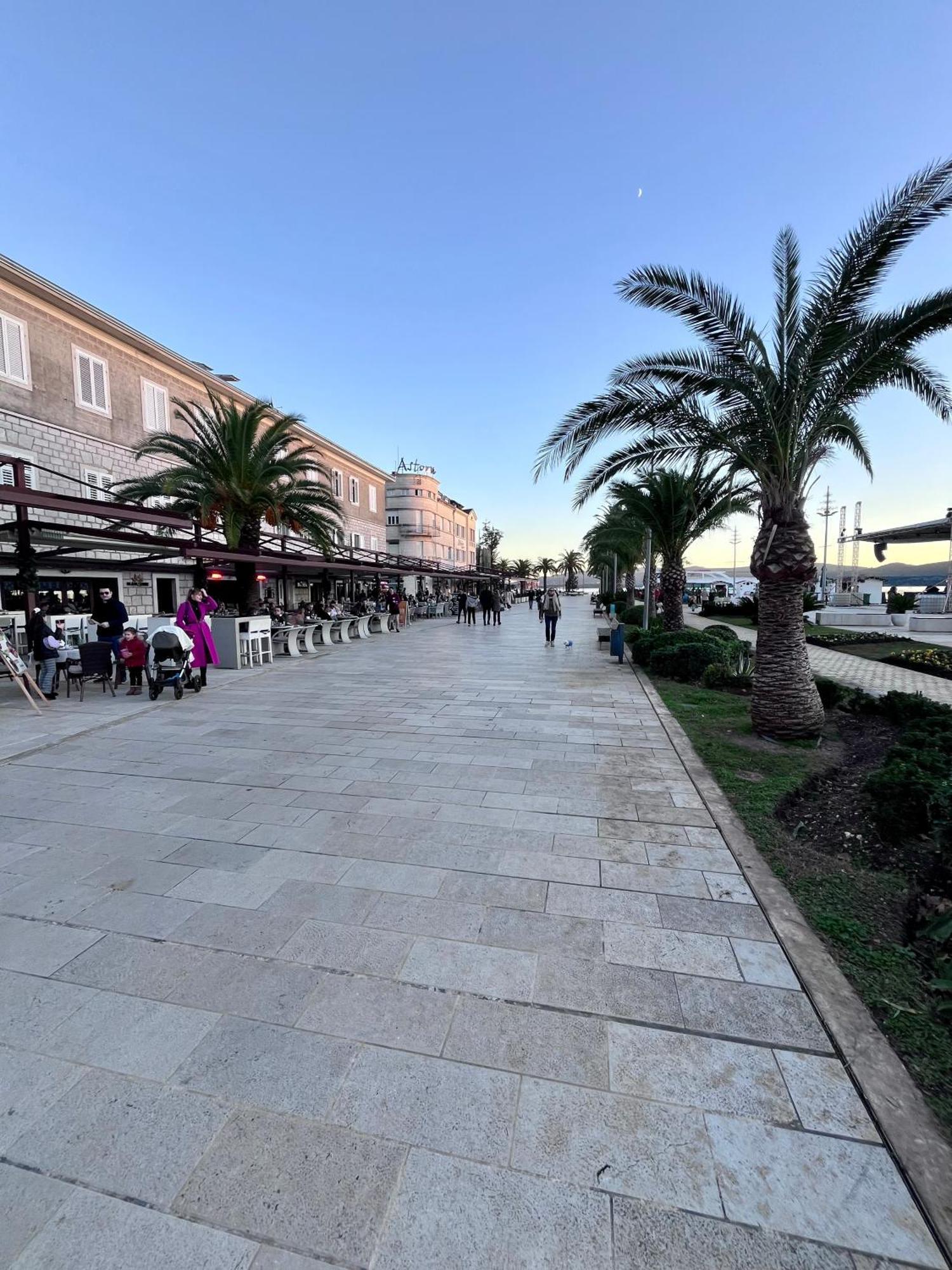 Tivat Apartments Buitenkant foto