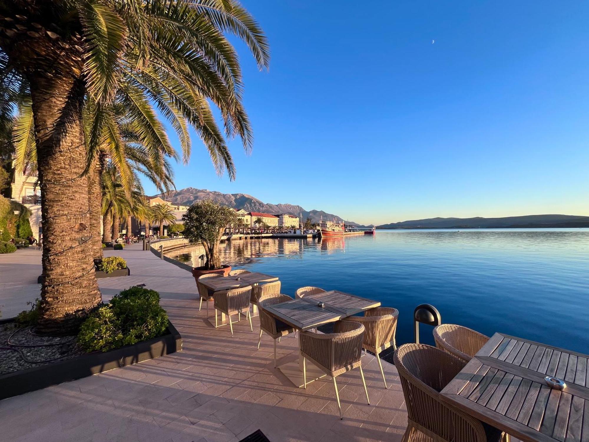 Tivat Apartments Buitenkant foto